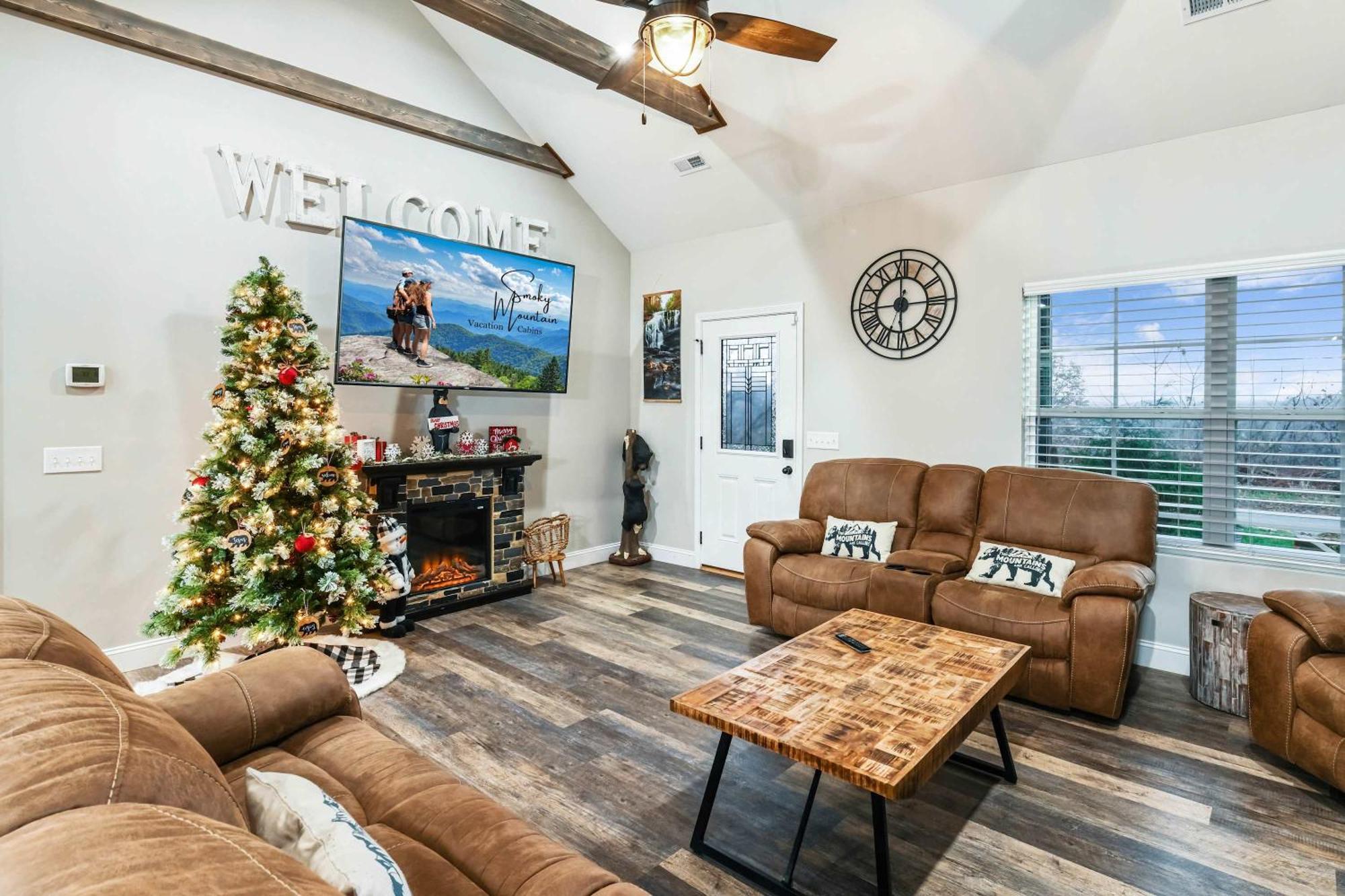 فيلا H2Oasis Incredible Pool Retreat With Mountains Views! سيفيرفيل المظهر الخارجي الصورة